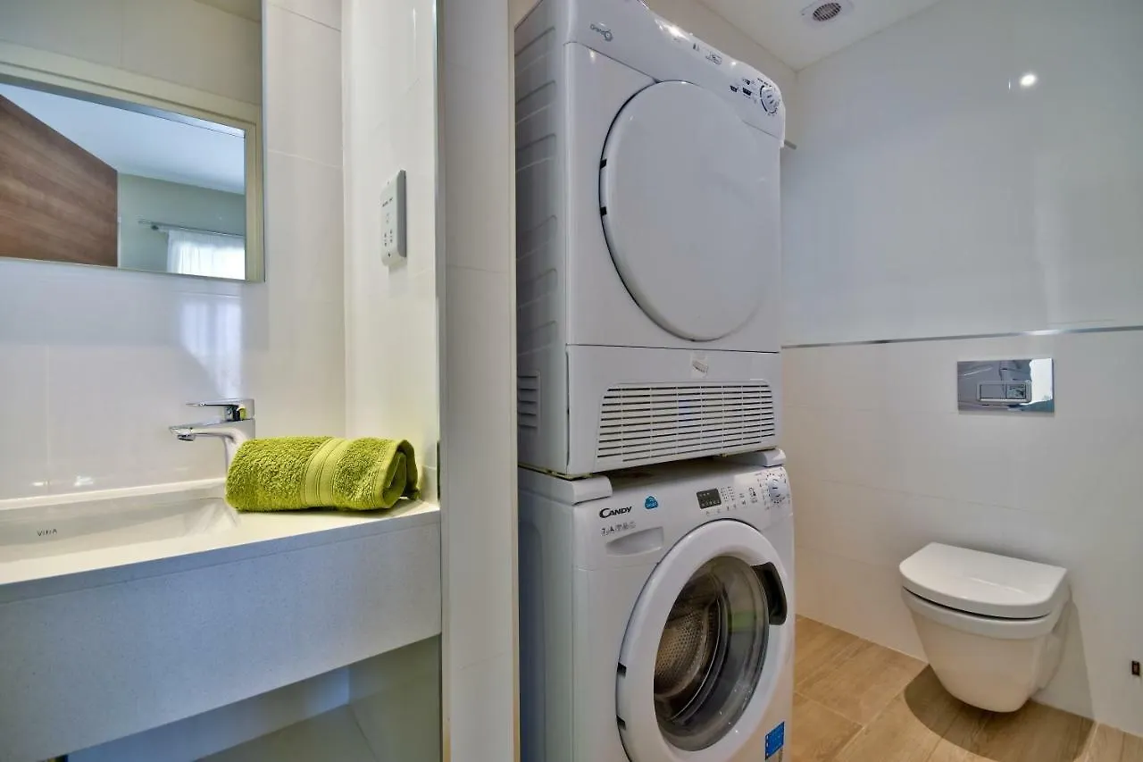 Spinola Park - Loft Penthouse Apartment Saint Julian's 0*,