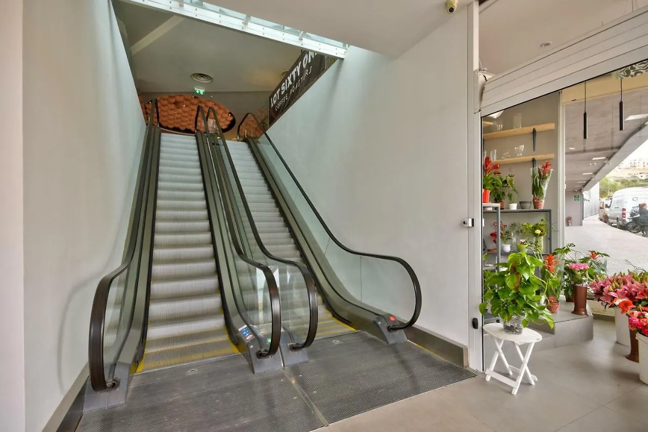 Spinola Park - Loft Penthouse Apartment Saint Julian's